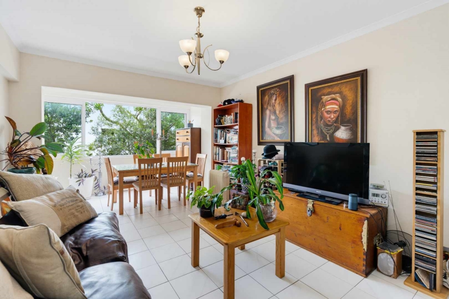 2 Bedroom Property for Sale in Green Point Western Cape